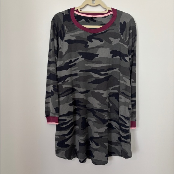 Love Dresses & Skirts - Kenzie Camouflage Cozy with Burgundy & Pink Accents Dress -Size L -with pockets